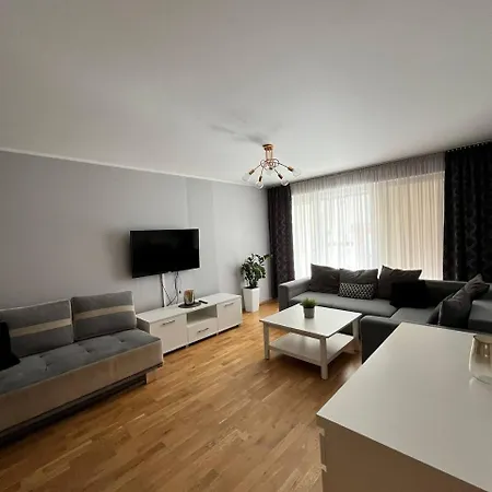 - Old Town - 3 - Garaz - Winda Lejlighed *